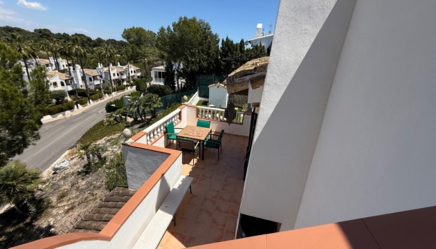 Reventa - Chalet Independiente - Orihuela