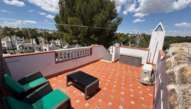 Reventa - Chalet Independiente - Orihuela