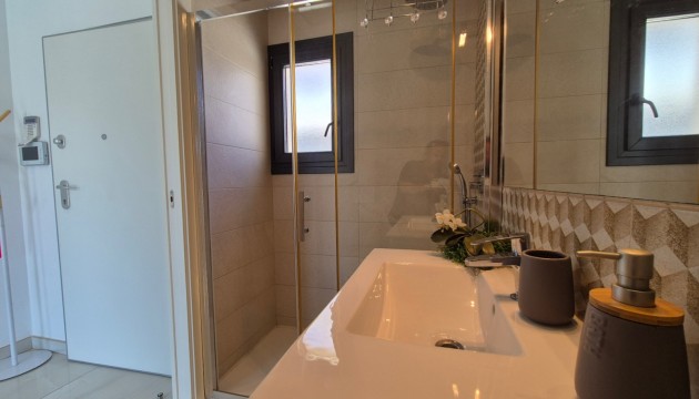 Resale - Detached Villa - Torrevieja