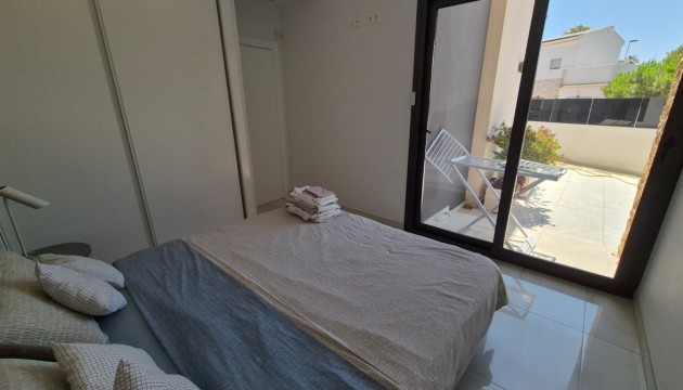 Resale - Detached Villa - Torrevieja