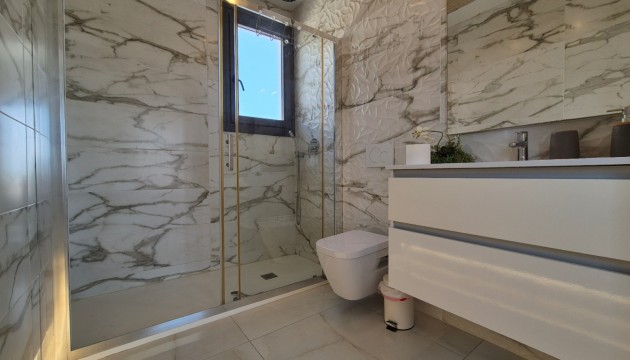 Resale - Detached Villa - Torrevieja