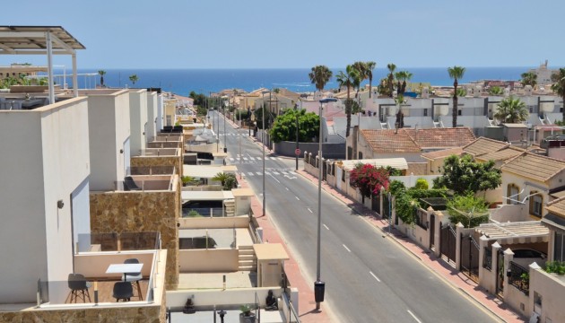Resale - Detached Villa - Torrevieja