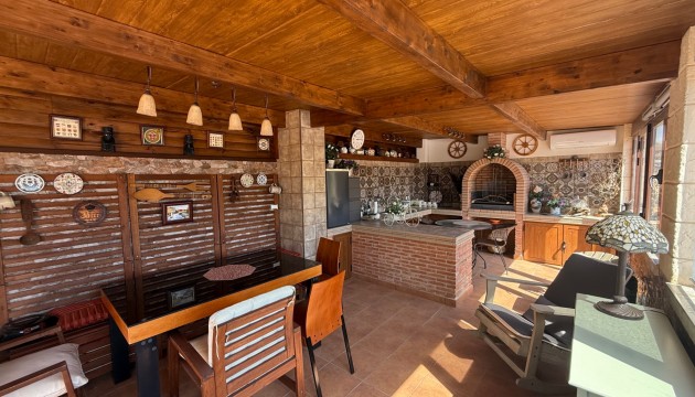 Reventa - Chalet Independiente - Torrevieja