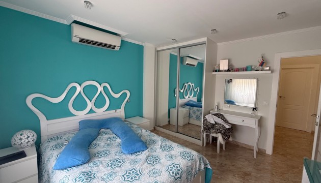 Reventa - Chalet Independiente - Torrevieja