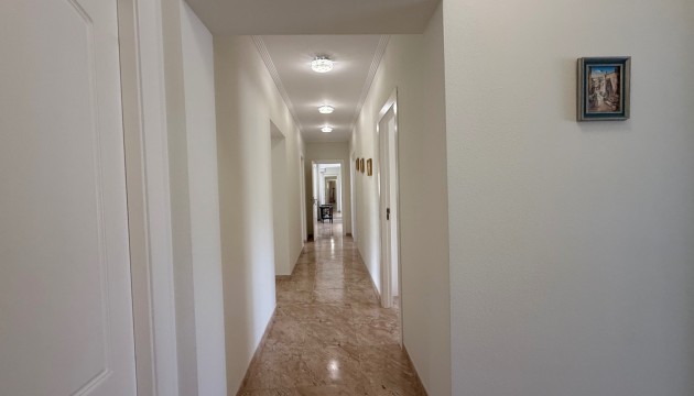 Reventa - Chalet Independiente - Torrevieja