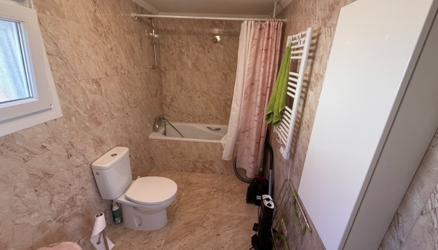 Reventa - Chalet Independiente - Torrevieja