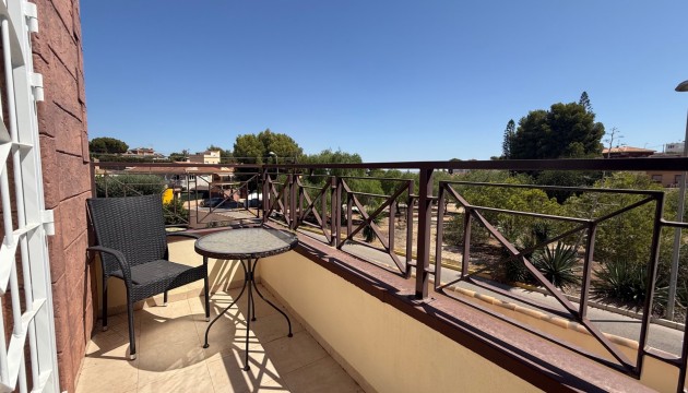 Reventa - Chalet Independiente - Torrevieja