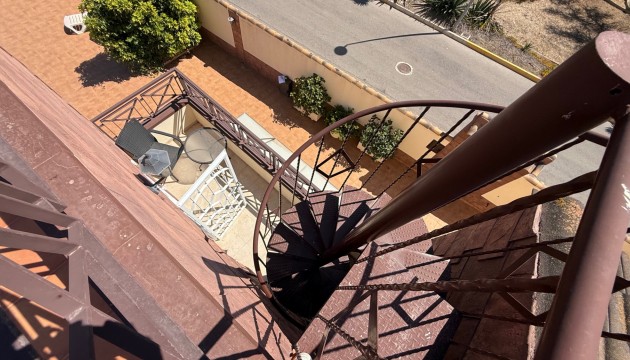 Reventa - Chalet Independiente - Torrevieja