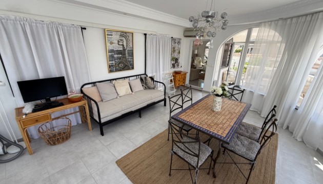 Odsprzedaż - Detached Villa - Torrevieja