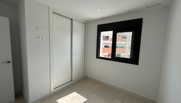 Odsprzedaż - Apartment - Torrevieja