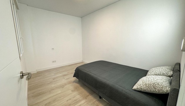 Odsprzedaż - Apartment - Torrevieja - El Acequión - Los Náufragos