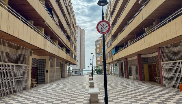 Odsprzedaż - Apartment - Torrevieja - El Acequión - Los Náufragos