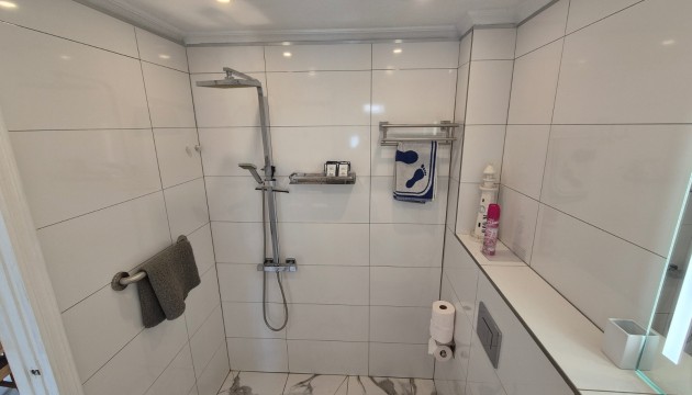 Resale - Bungalow - San Miguel de Salinas