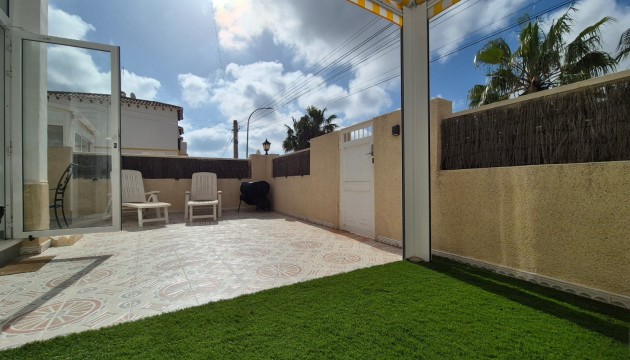 Resale - Bungalow - San Miguel de Salinas