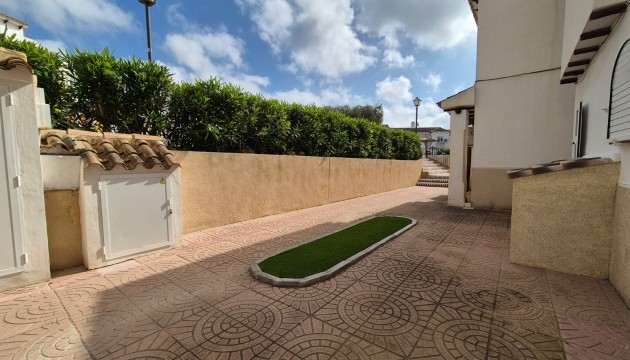 Resale - Bungalow - San Miguel de Salinas