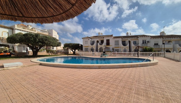 Resale - Bungalow - San Miguel de Salinas