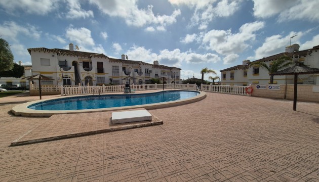Resale - Bungalow - San Miguel de Salinas