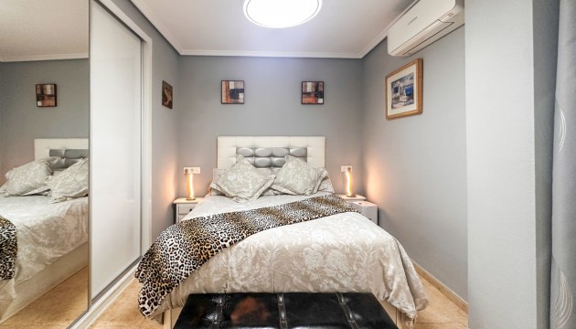 Herverkoop - Apartment - Torrevieja
