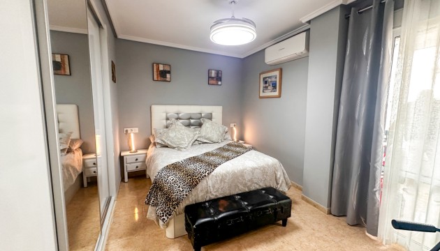 Herverkoop - Apartment - Torrevieja