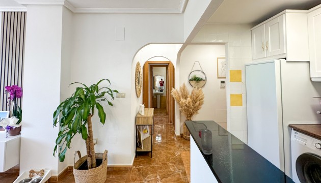 Herverkoop - Apartment - Guardamar del Segura
