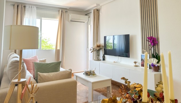 Herverkoop - Apartment - Guardamar del Segura