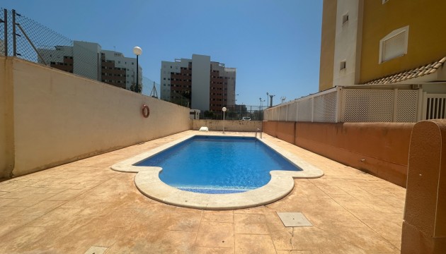 Herverkoop - Apartment - Guardamar del Segura