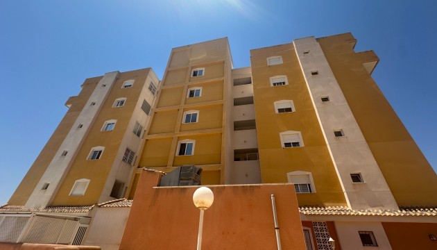 Herverkoop - Apartment - Guardamar del Segura