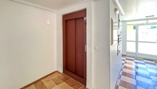 Herverkoop - Apartment - Guardamar del Segura