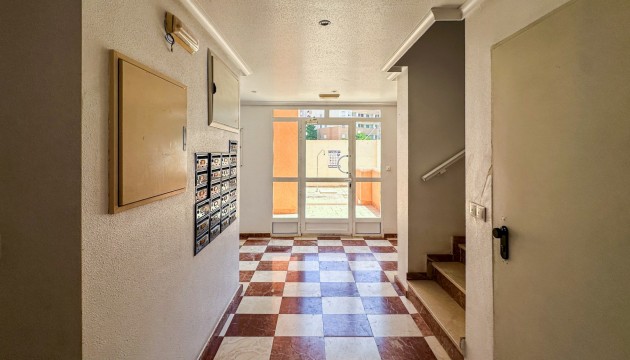 Herverkoop - Apartment - Guardamar del Segura