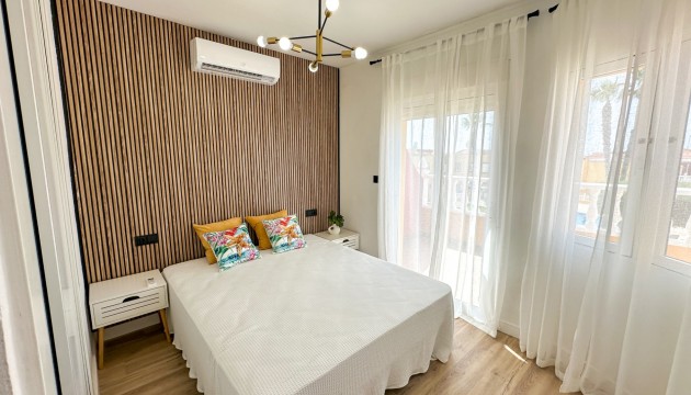 Odsprzedaż - Kamienica - Orihuela Costa - Cabo Roig