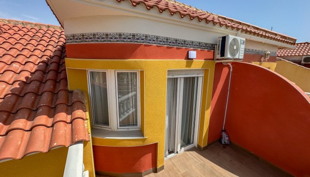 Odsprzedaż - Kamienica - Orihuela Costa - Cabo Roig