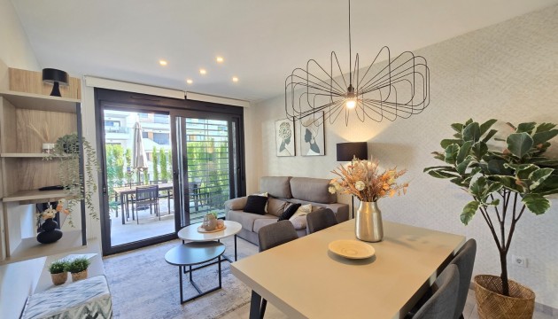 Odsprzedaż - Apartment - Orihuela Costa - Villamartín