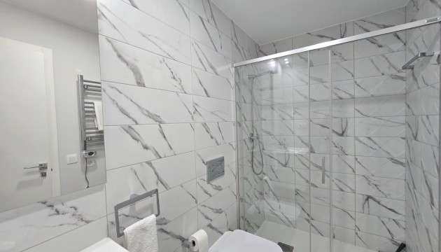Odsprzedaż - Apartment - Orihuela Costa - Villamartín
