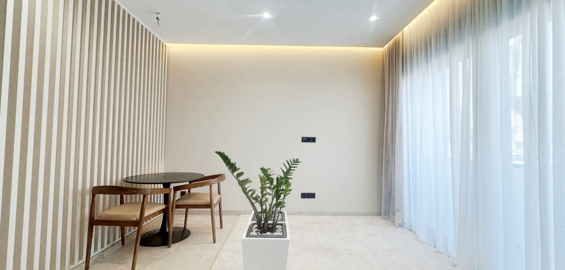 Apartment in Torrevieja - Image 2