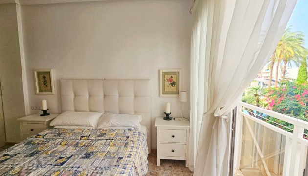 Odsprzedaż - Apartment - Orihuela Costa - Cabo Roig