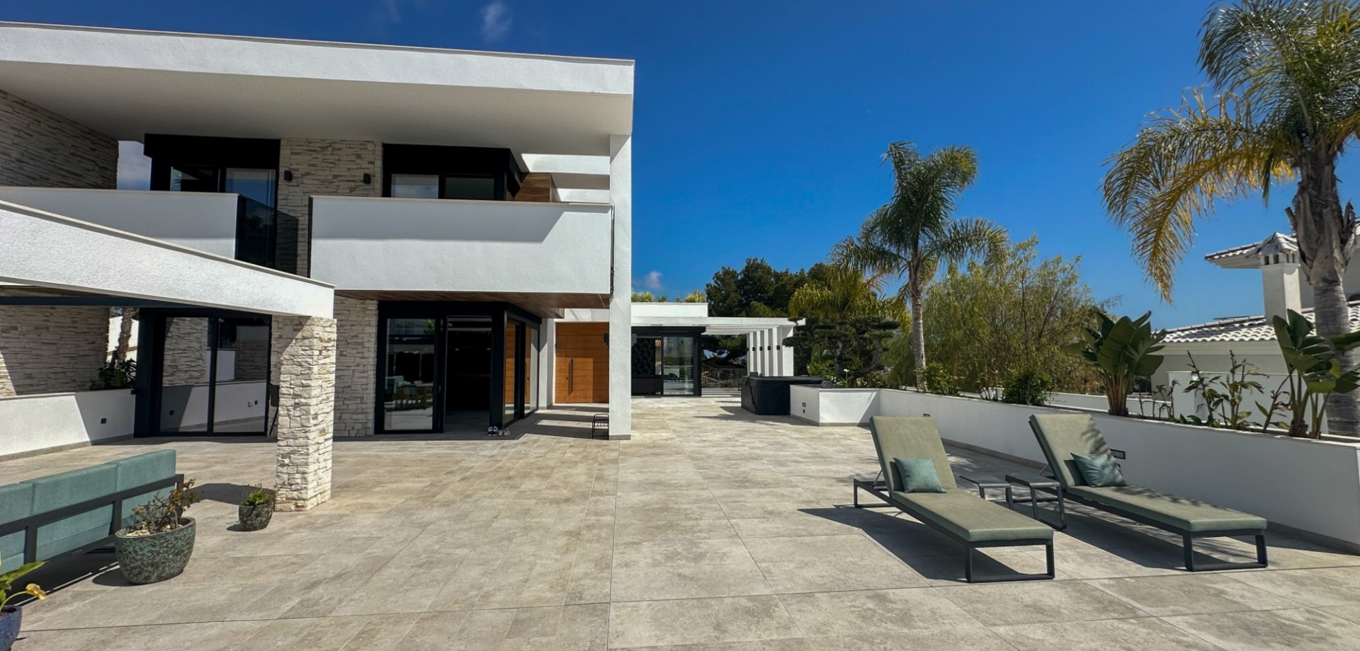 House in Villamartin - Image 5