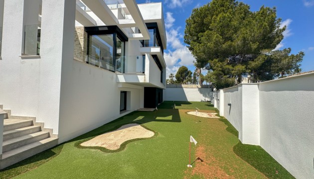 Videresalg - Detached Villa - Orihuela Costa - Villamartín