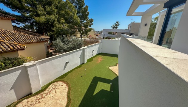 Videresalg - Detached Villa - Orihuela Costa - Villamartín