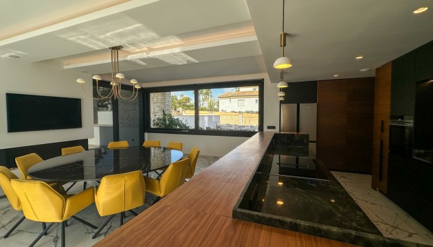 Videresalg - Detached Villa - Orihuela Costa - Villamartín
