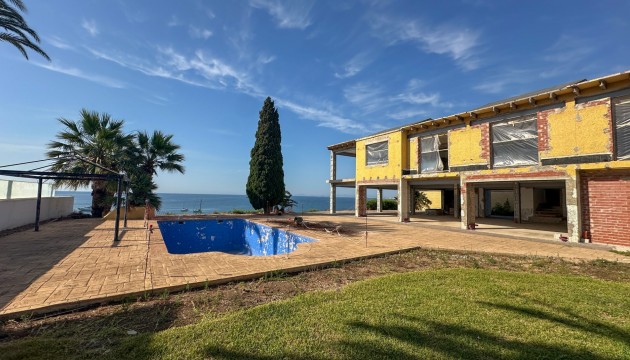 Odsprzedaż - Detached Villa - Orihuela Costa - Cabo Roig