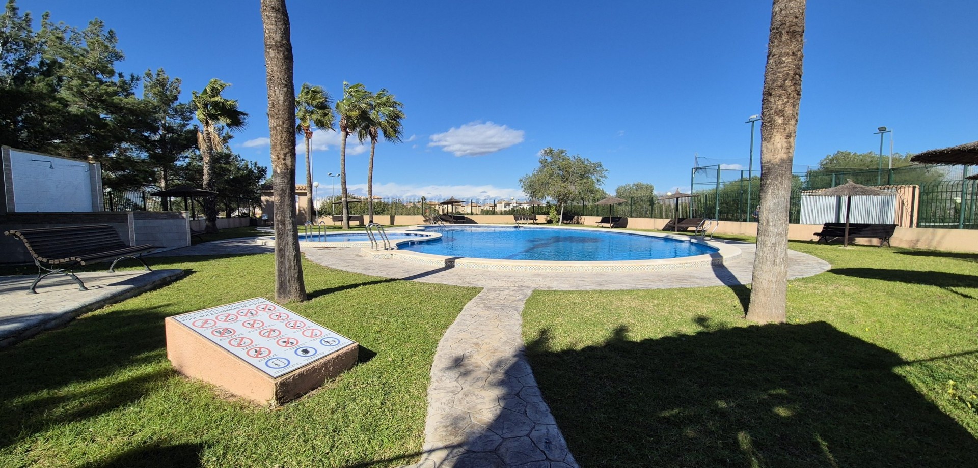 House in Residencia los Altos - Image 3