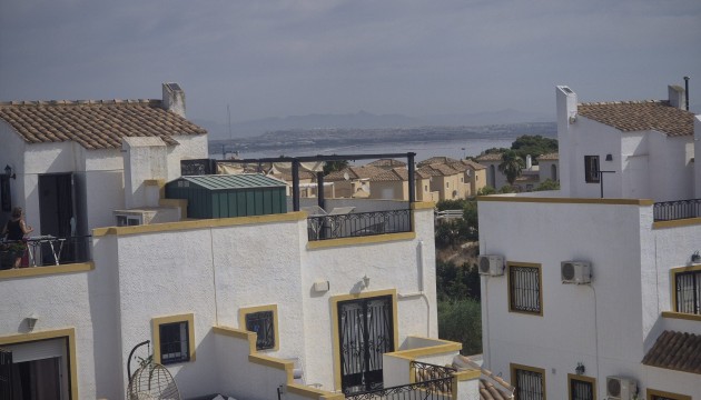 Videresalg - Semi Detached Villa - Orihuela Costa - Los Altos