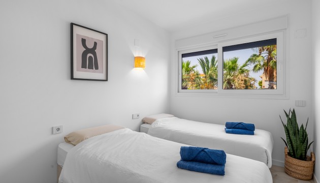 Videresalg - Leilighet - Orihuela Costa - Punta Prima