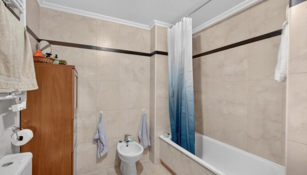 Herverkoop - Apartment - Orihuela Costa