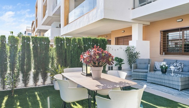 Resale - Apartment - Orihuela Costa - Los Dolses