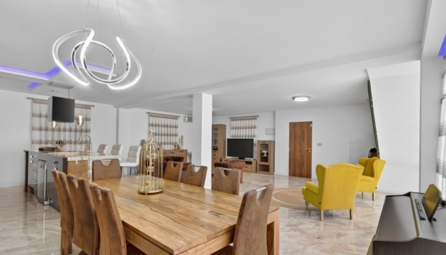 Перепродажа - отдельная вилла - Alicante