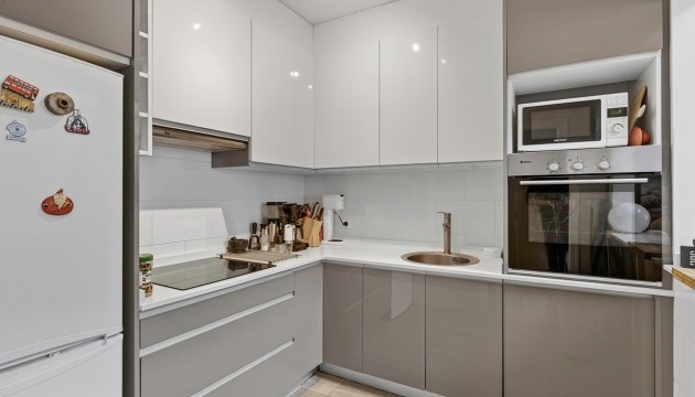 Resale - Apartment - Torrevieja