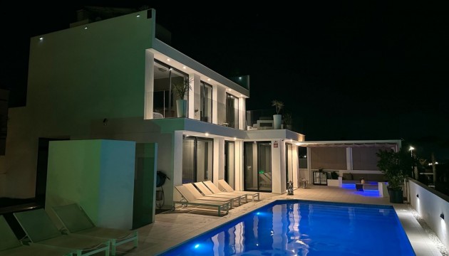 Videresalg - Detached Villa - La Marina - San Fulgencio