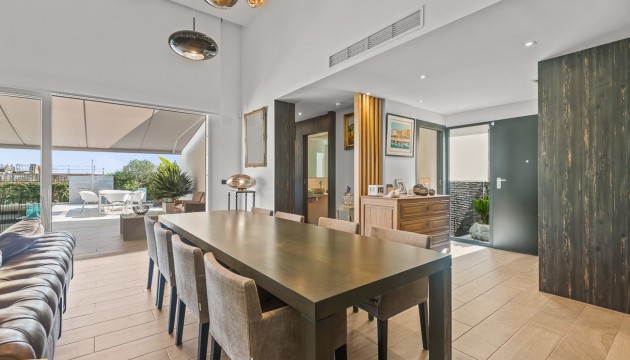 Resale - Detached Villa - Algorfa