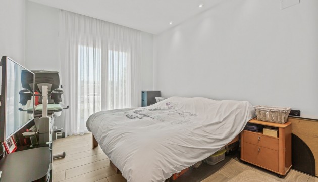 Resale - Detached Villa - Algorfa